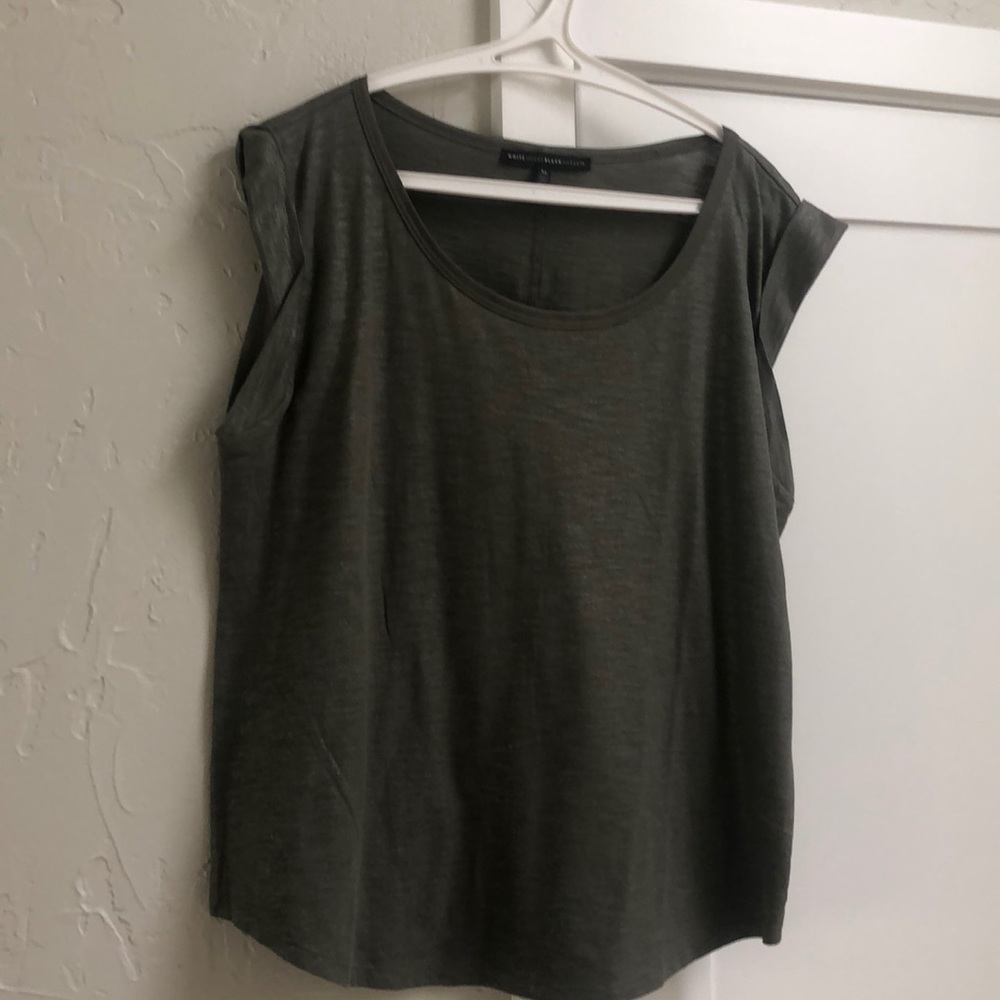 White House Black Market Tshirt